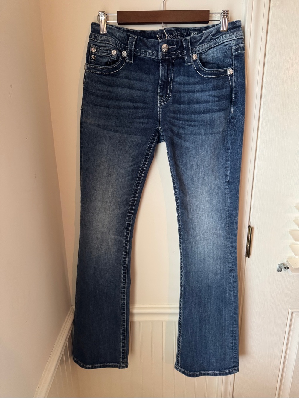Miss Me Women's Dark Blue Mid-Rise Bootcut Jeans Size 29